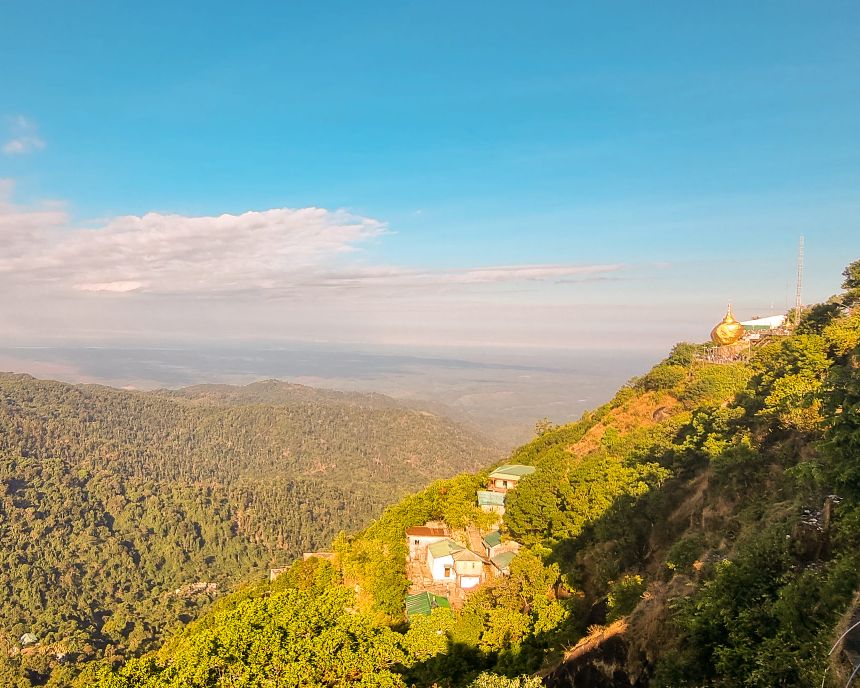 4-Golden-Rock-Myanmar
