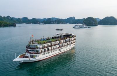 Hanoi - Halong Bay - Luon Cave - Titop Island (L,D)