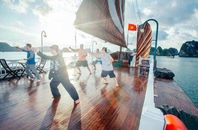 Halong Bay - Hanoi (B, Brunch)