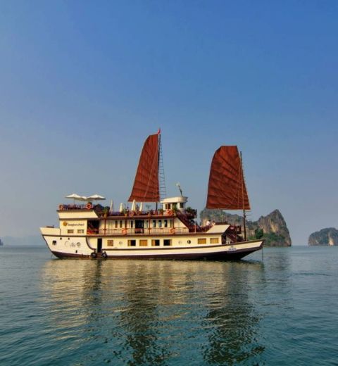 Dragon Pearl Junk Bai Tu Long Bay