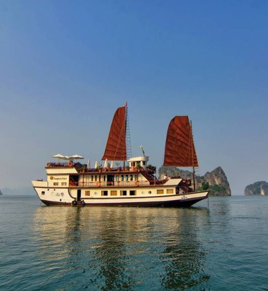 Dragon Pearl Junk Bai Tu Long Bay