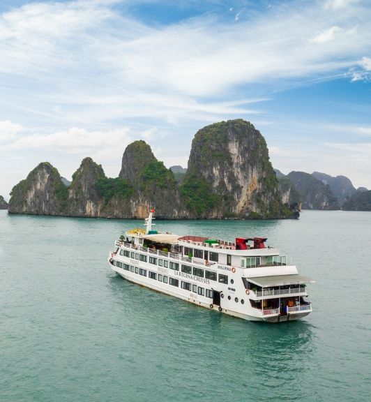 La Regina Royal Cruise Boat In Halong Bay - Lan Ha Bay