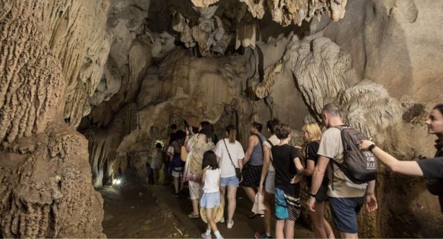 Adventure Sung Sot exploration