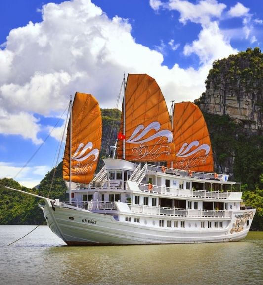 Paradise Peak Junk Cruise In Halong Bay