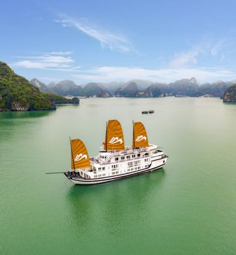 Paradise Sails Cruise Junk Halong Bay