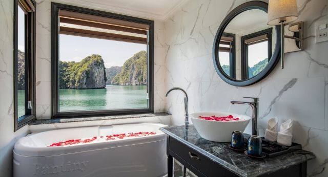 Cabin with private bathroom