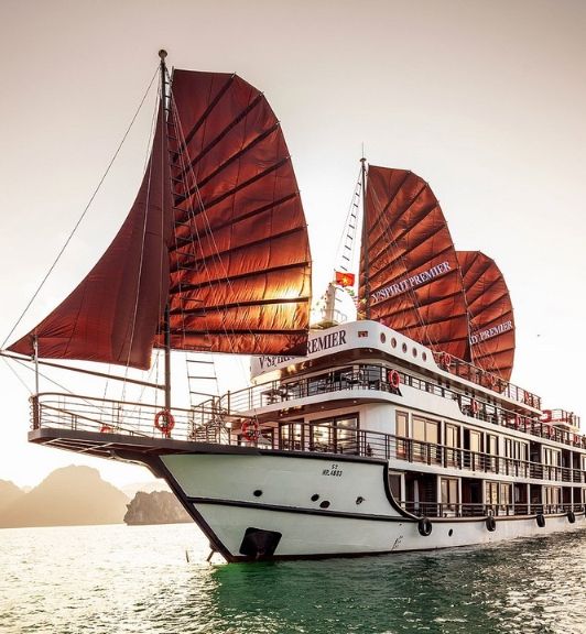 VSpirit Cruise Through Halong Bay - Lan Ha Bay
