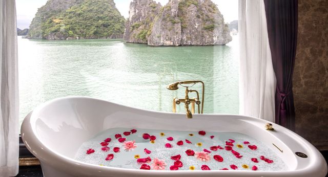 Bathtub