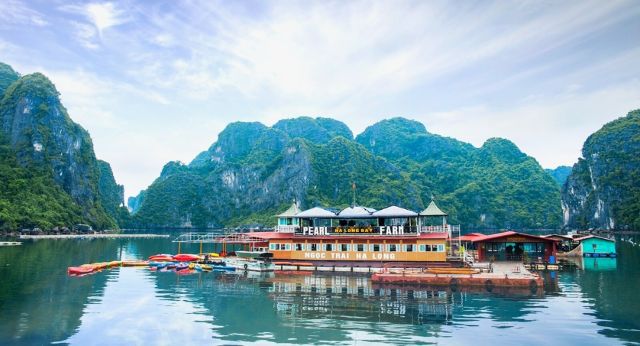 Halong Pearl Farm