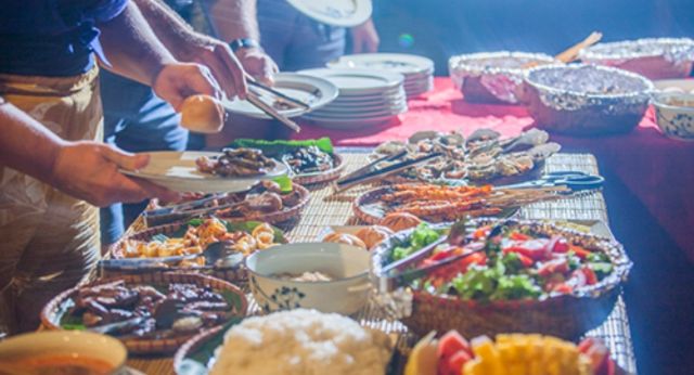 Buffet on boat