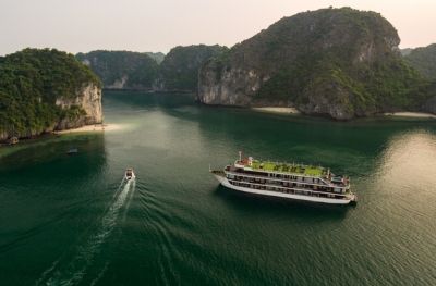 Hanoi - Halong Bay - Lan Ha Bay (L,D)