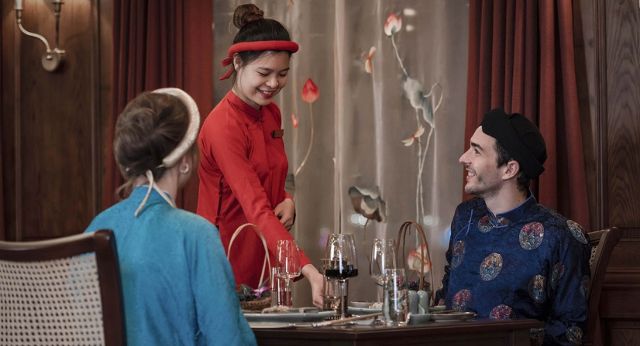 Experience top service on Heritage Cruise Binh Chuan