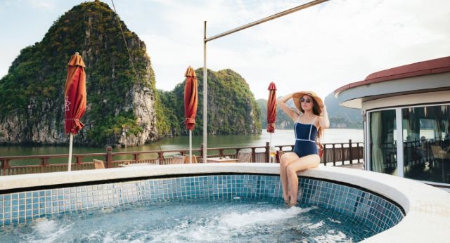 Experience in large jaccuzi