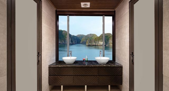 Bathroom with ocean view
