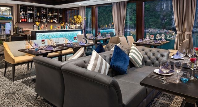 Lonque Bar & Cafe