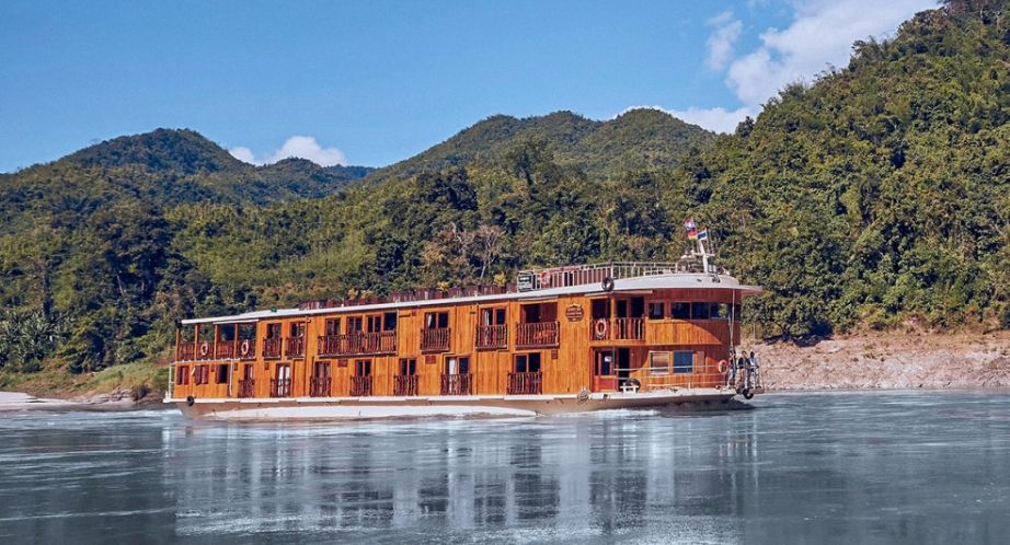 Mekong Pearl cruise in Mekong river