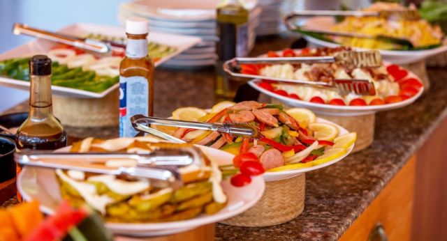 Cuisine on boat