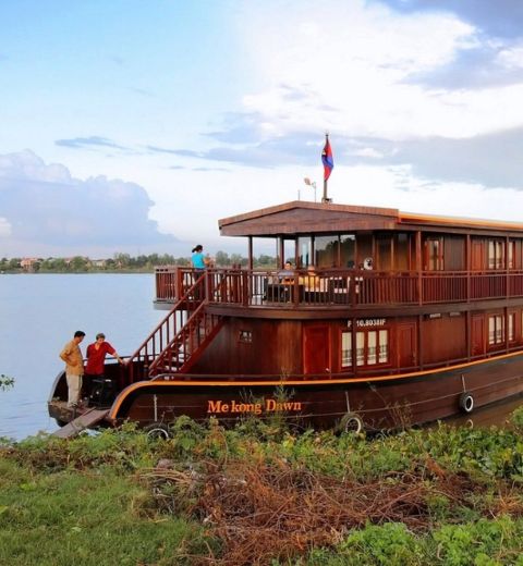 Mekong Dawn Cruise In Cambodia
