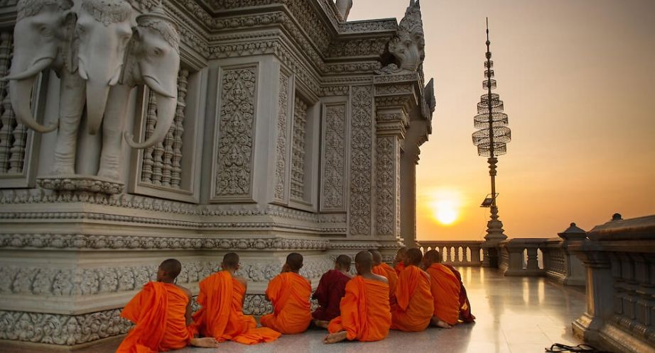 Koh Chen - Phnom Penh (B,L,-)