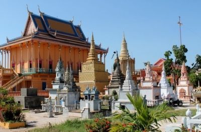 Mekong River - Angkor Ban (B,L,D)