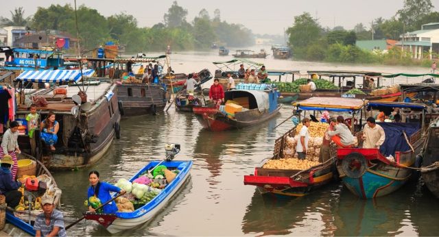 Cai Rang Floating Market