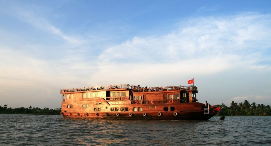 Mekong Eyes Classic Cruise Boat