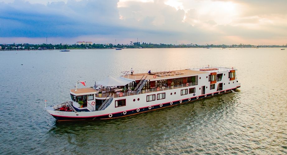 Mekong Eyes Explorer cruise boat