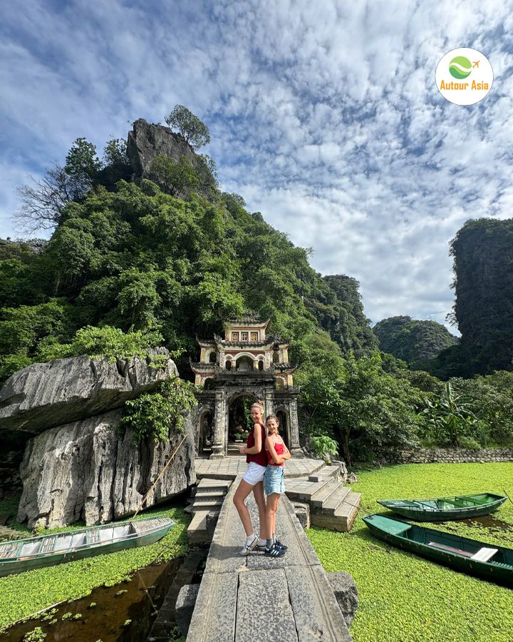 720-pagode-bich-dong