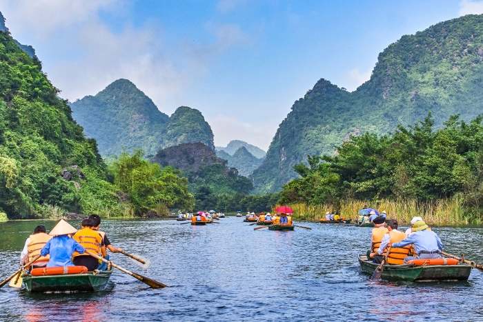 Kayaking in Ninh Binh