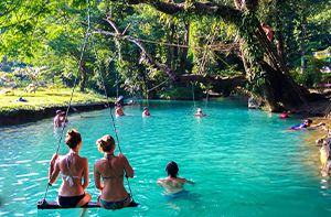 LUANG PRABANG – VANG VIENG (B)