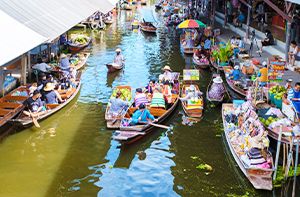 Bangkok – Mae Klong Raiway Market – Damnoen Saduak Floating Market – Kanchanaburi (B)