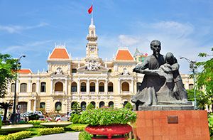 Hue - Saigon (Ho Chi Minh City) (B; L)