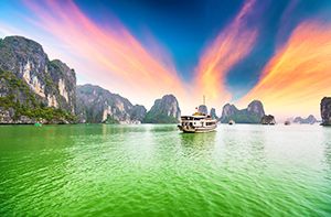 Halong Bay - Hanoi (B; L) (160km – 4h00)