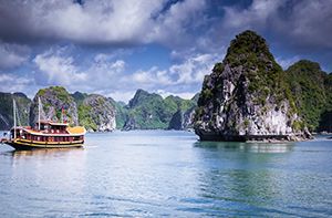Hanoi - Halong Bay - Surprise Cave (B; L; D)