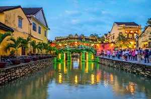 Hanoi - Da Nang | By Plane - Hoi An (B)
