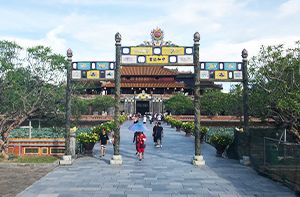 Hoian – Hue (B,L)