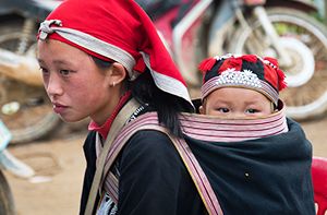 Ta Phin Village - Ban Khoang - Sapa - Hanoi By Express Bus (B)