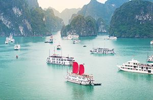 Hanoi - Halong Bay (B / L / D) (160 Km – 3h30)