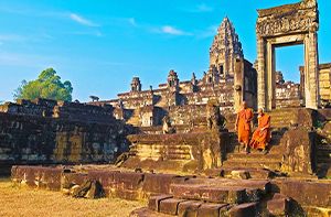 Siem Reap - Banteay Srei - Roluos Group - Bakong (B / L)