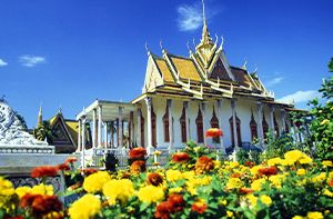 Siem Reap - Phnom Penh | By Express Boat (B / L)