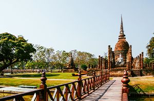 Bangkok – Ayutthaya (B; L)