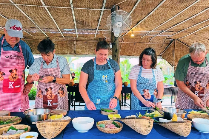 Learning Khmer dishes during the 2-day Cambodia farm tour