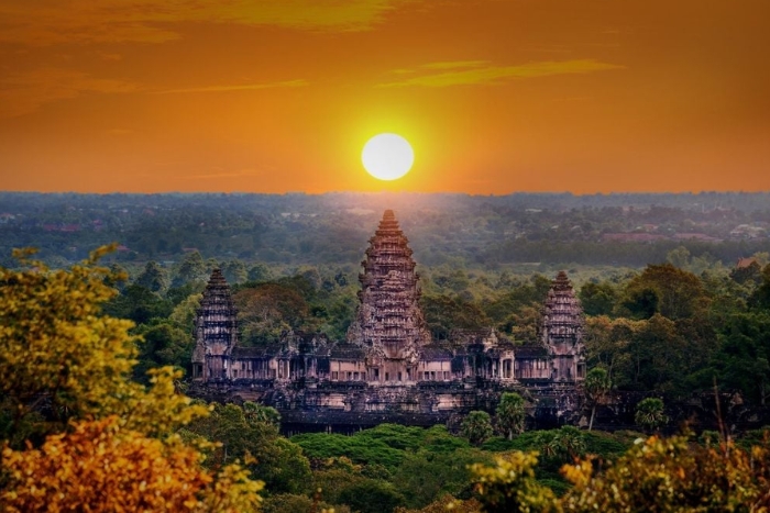 Angkor Wat - Impressive Khmer architectural complex