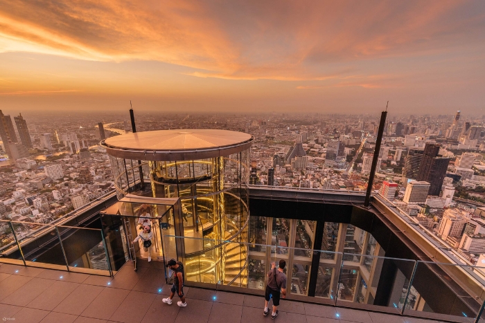 Admire Bangkok from above at Mahanakhon Skywalk