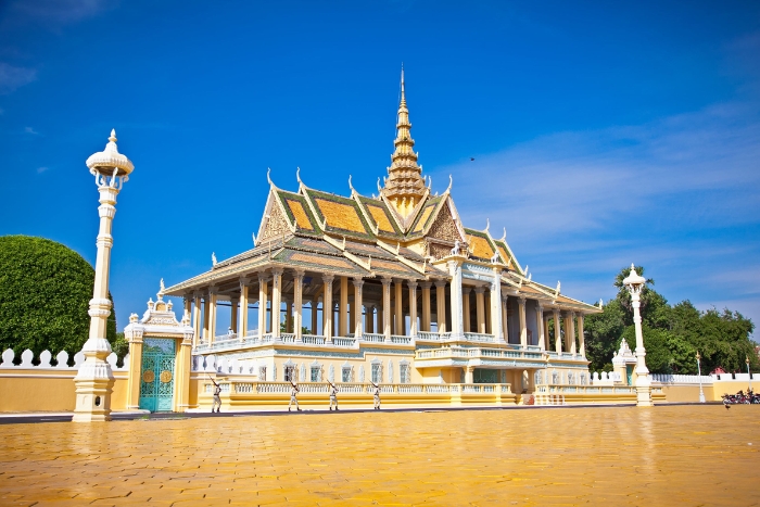 Royal Palace: a magnificent masterpiece in the land of pagodas