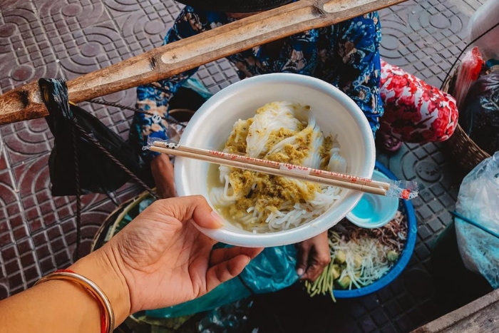 Street food in Phnom Penh