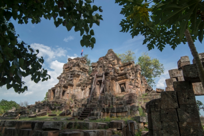 Things to do in Battambang, Ek Phnom Temple