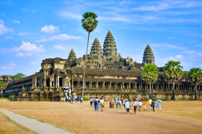 Discovering Cambodia in summer with kids - Between temples and nature