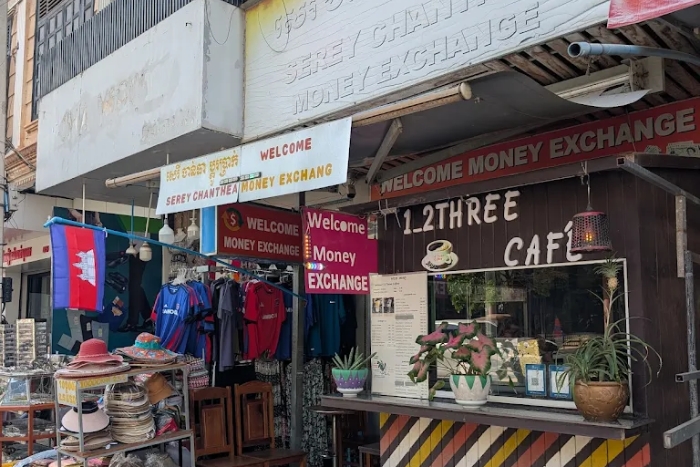 Welcome Money Exchange & Serey Chanthea Money Exchange, one of the places to exchange money in Cambodia
