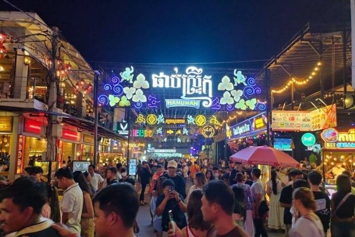 Explore Phnom Penh's Nightlife